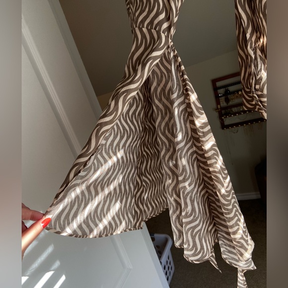 Zara Tunic Patterned Tie Front Shirt Dress - Picture 6 of 9